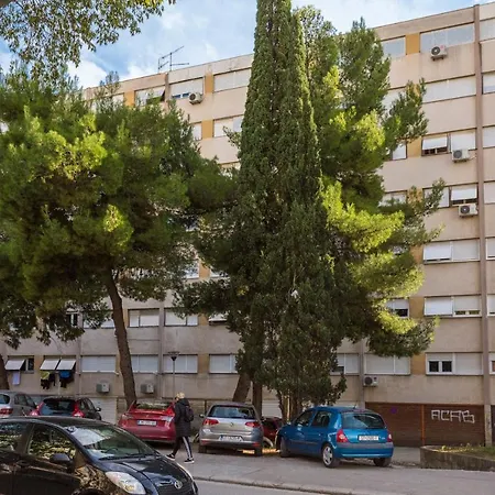 With Wifi - 20242 Apartman